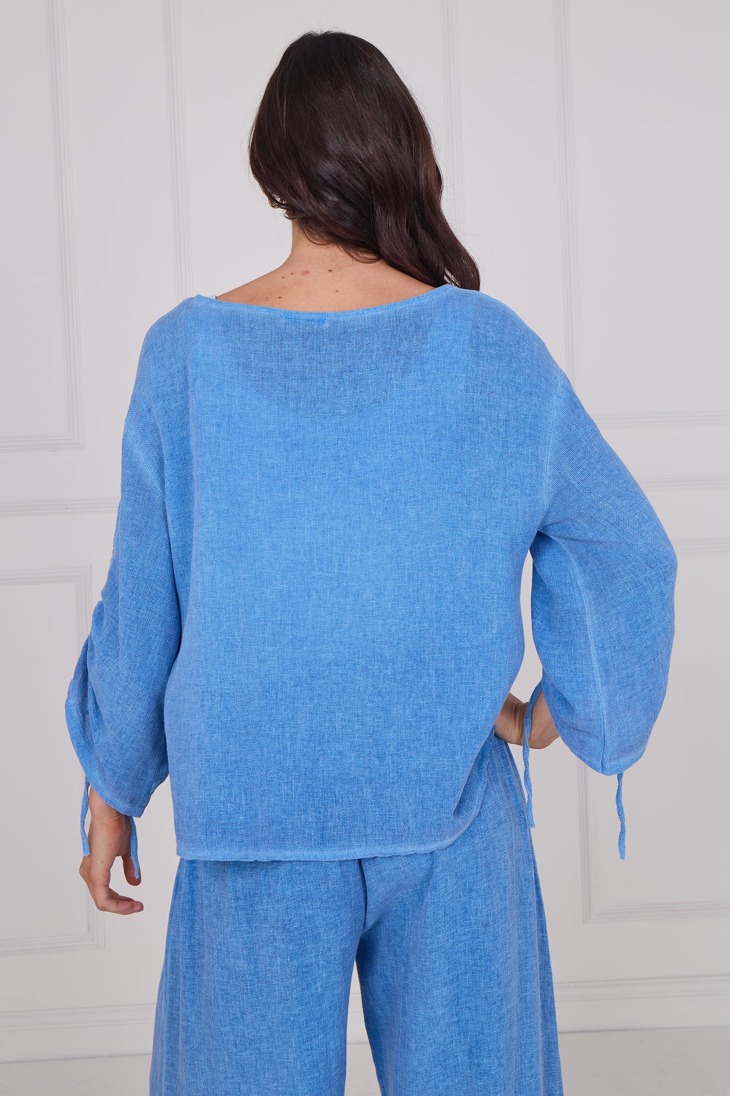 WASHED LINEN RUCHED TIE SLEEVE TOP