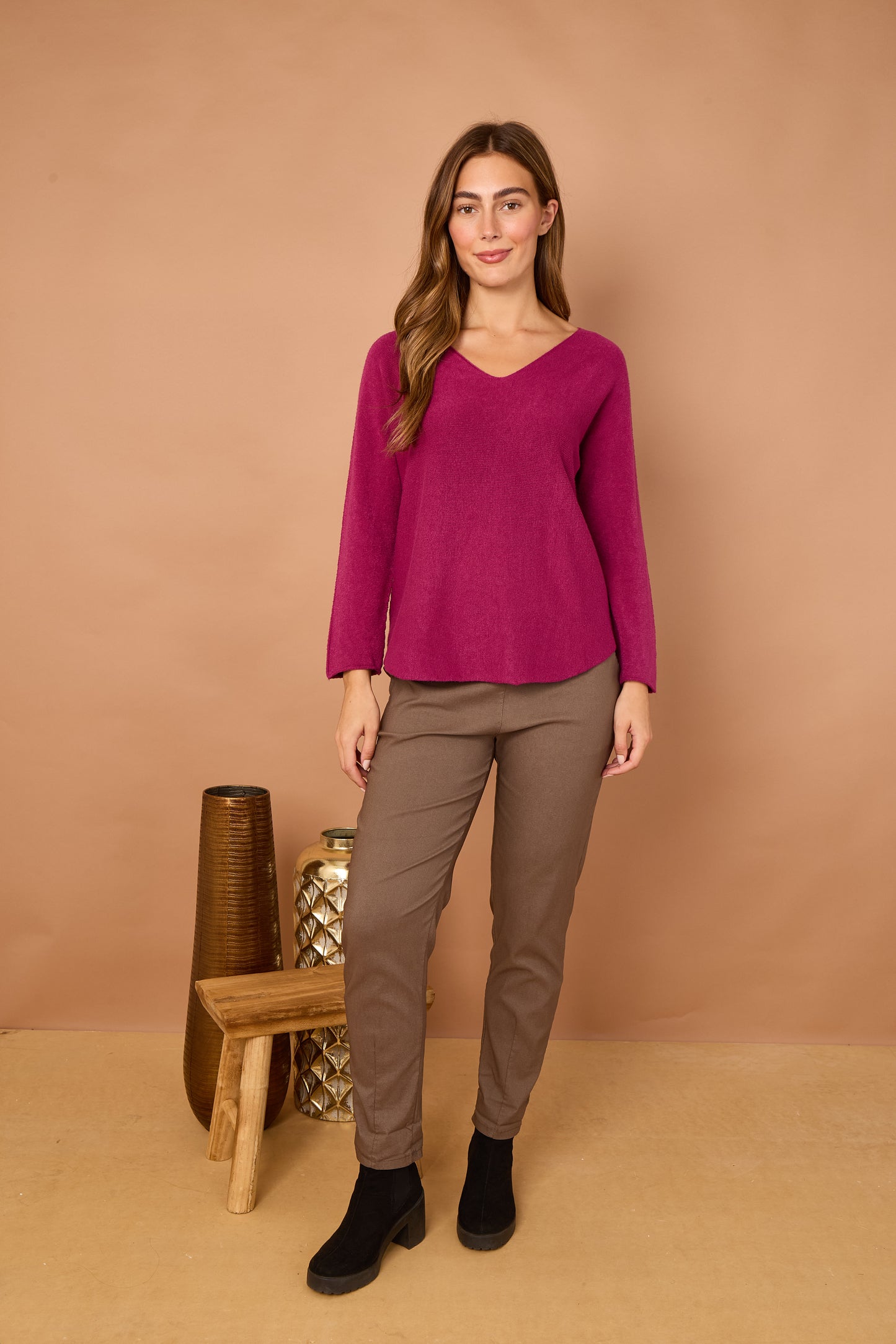 Ultrasoft V-NECK Jumper