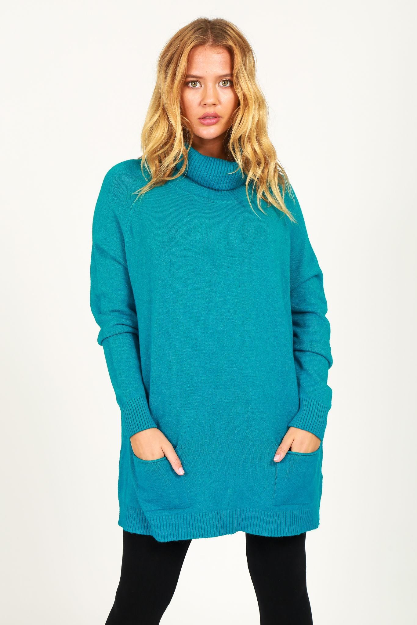 TWO POCKET ROLL NECK JUMPER