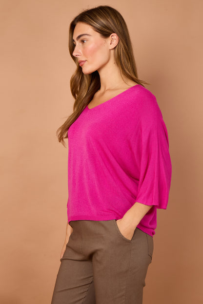 V-NECK SHORT SLEEVE TOP