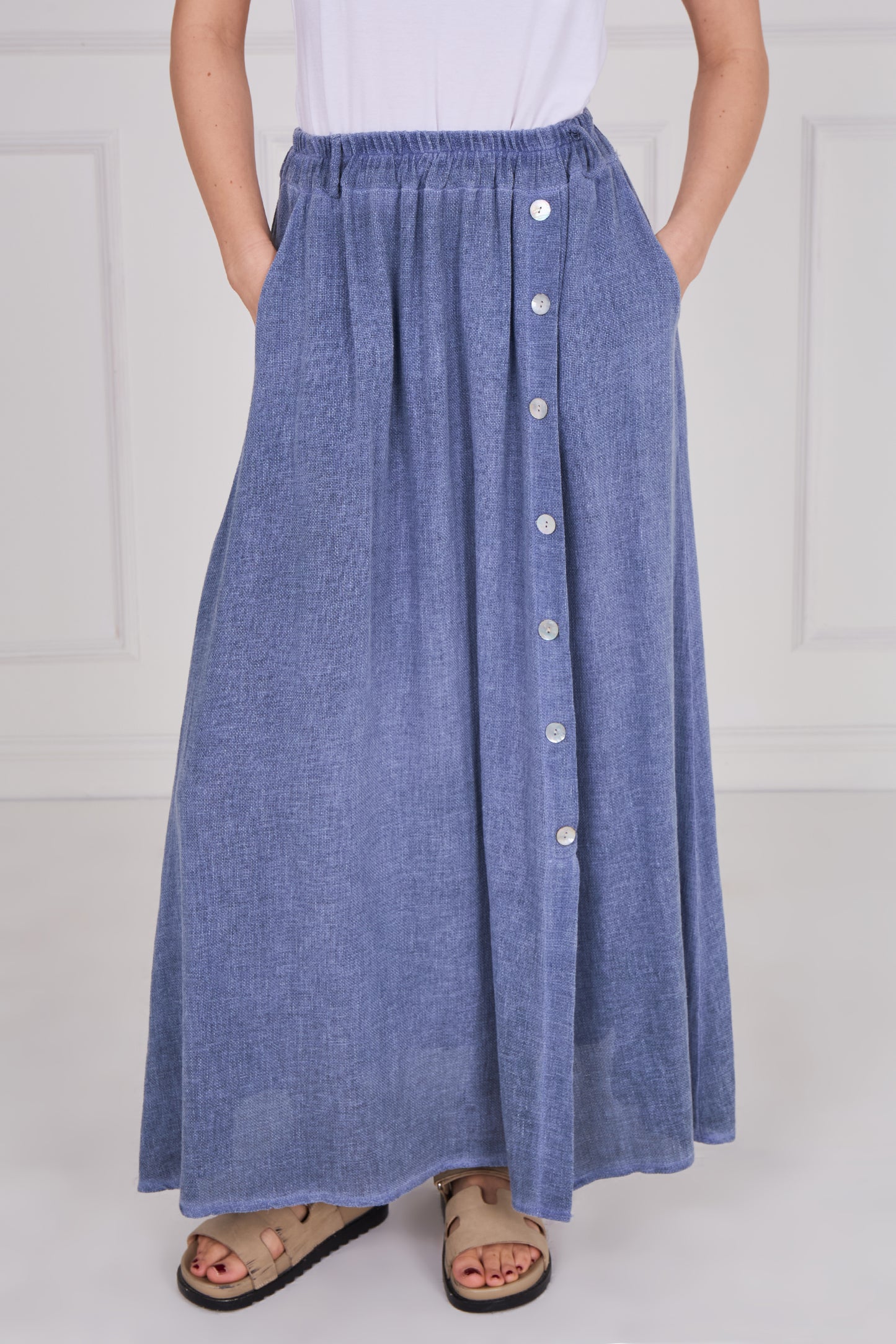 WASHED LINEN BUTTONED MAXI SKIRT