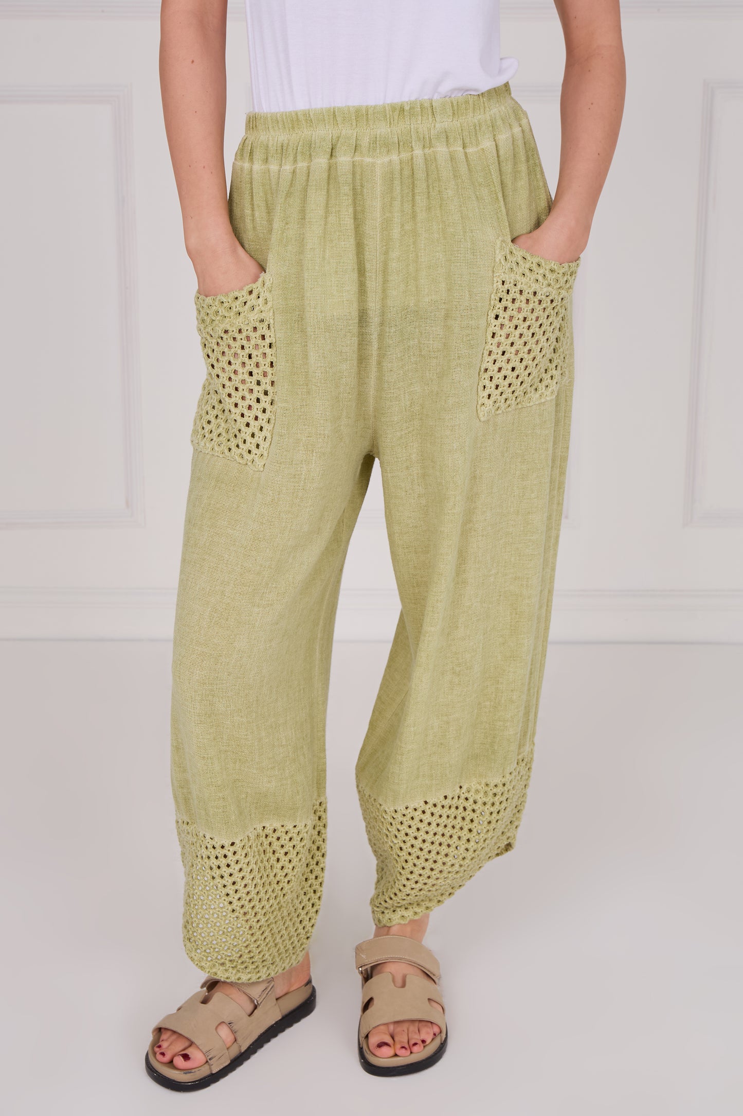 WASHED LINEN MESH POCKET TROUSERS
