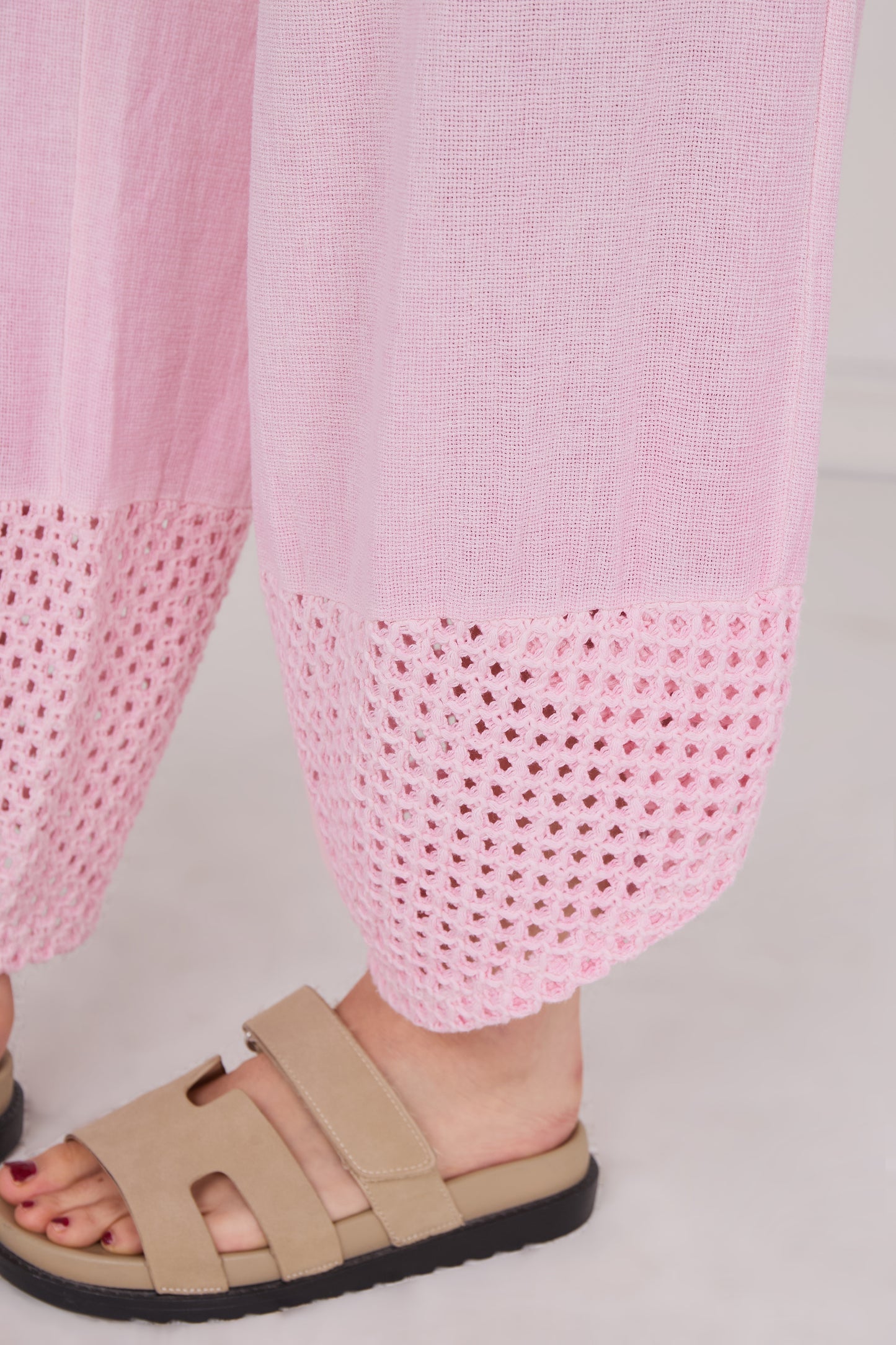 WASHED LINEN MESH POCKET TROUSERS