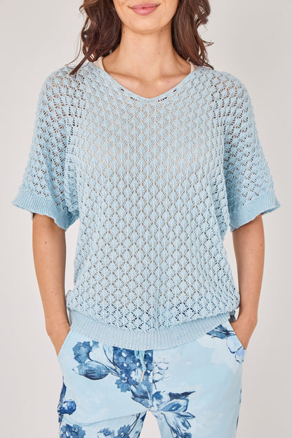 V-NECK CROCHET SHORT SLEEVE TOP