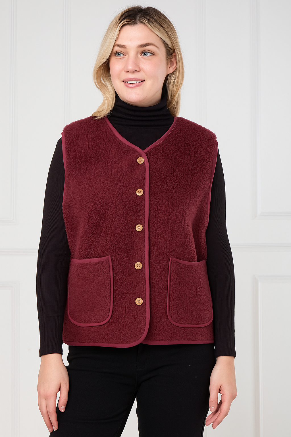 BUTTONED TEDDY FLEECE VEST WITH POCKETS