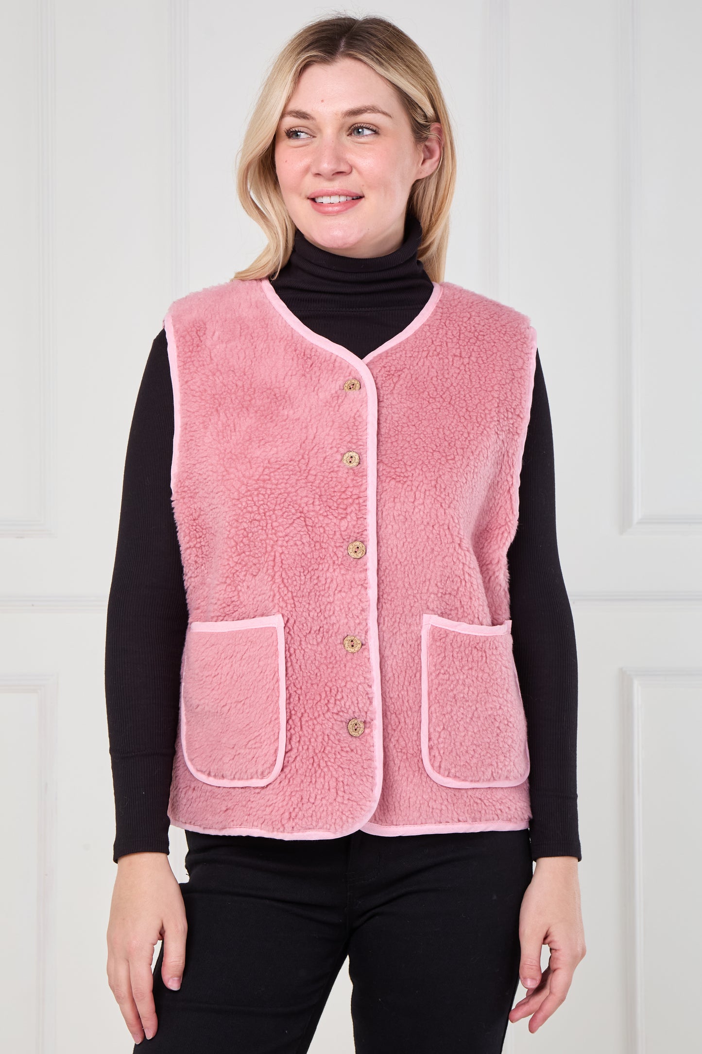 BUTTONED TEDDY FLEECE VEST WITH POCKETS