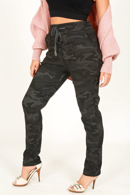 Extra LARGE Camouflage Magic Stretch Trousers