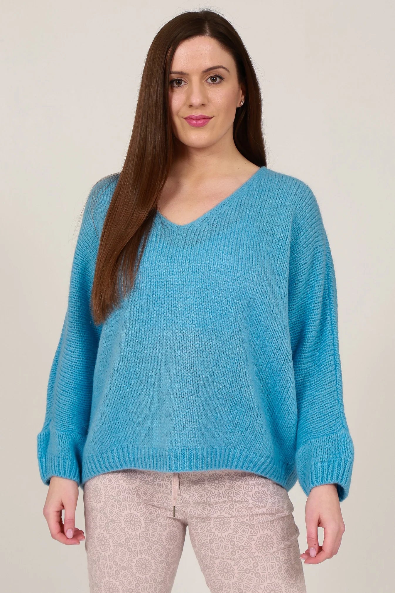 V-NECK MOHAIR JUMPER