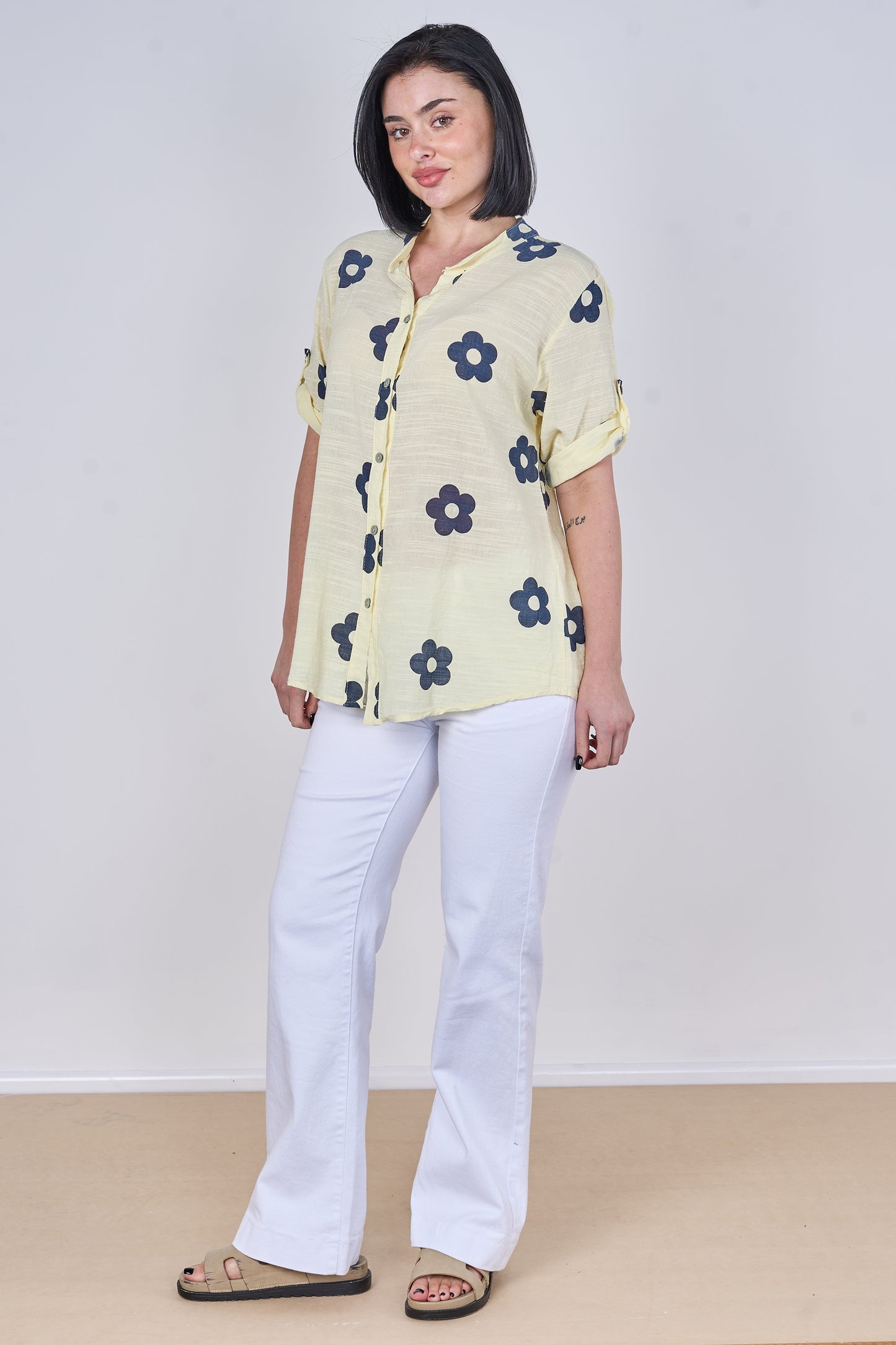 COTTON FLOWER PRINT BUTTONED TOP