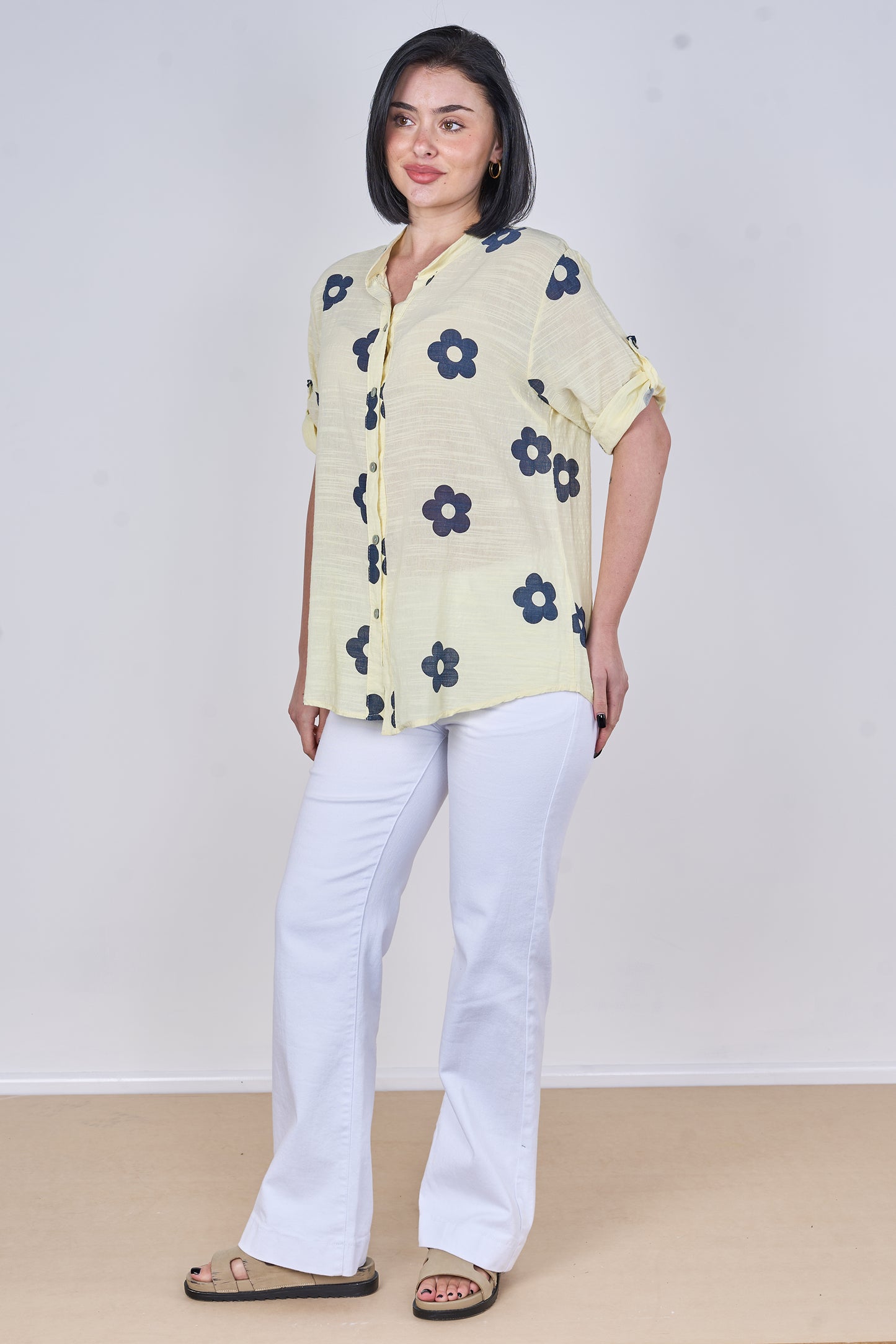 COTTON FLOWER PRINT BUTTONED TOP