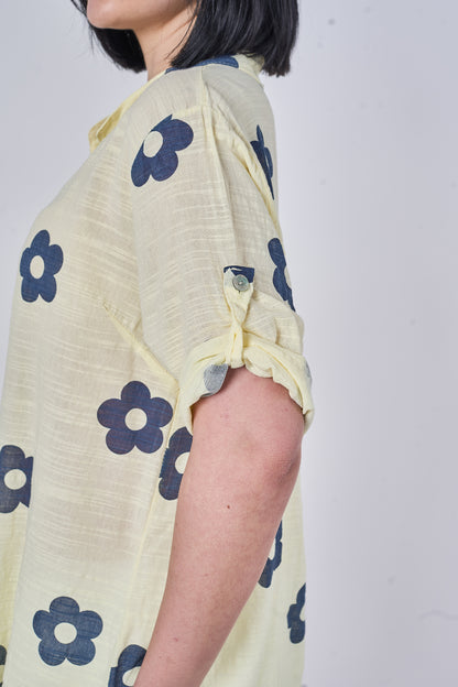 COTTON FLOWER PRINT BUTTONED TOP