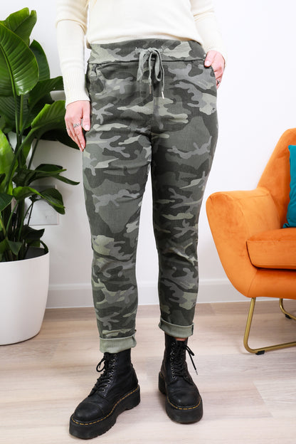 Camouflage Magic Stretch Trousers