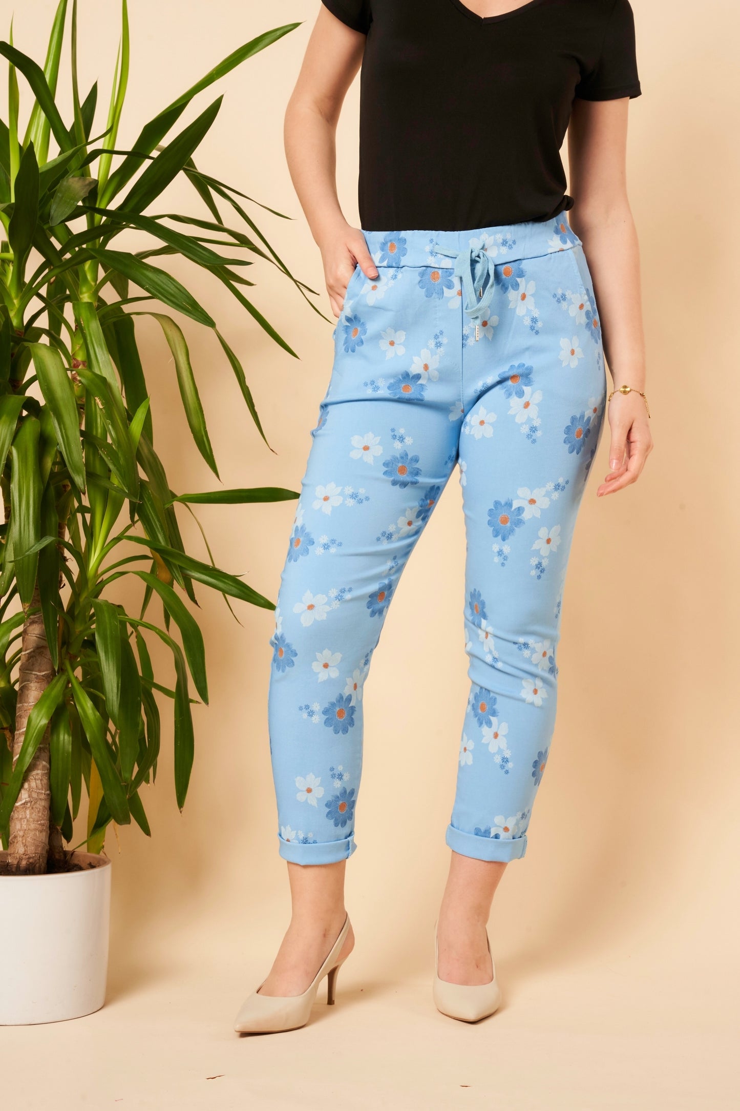 Daisy Print Magic Stretch Trousers