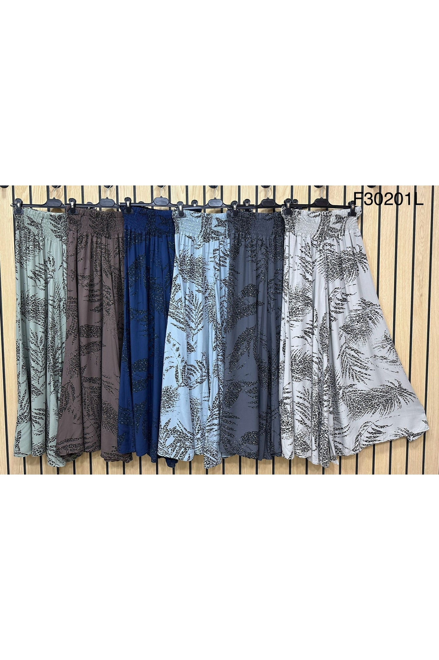 Leaf Print Wide Leg Trouser