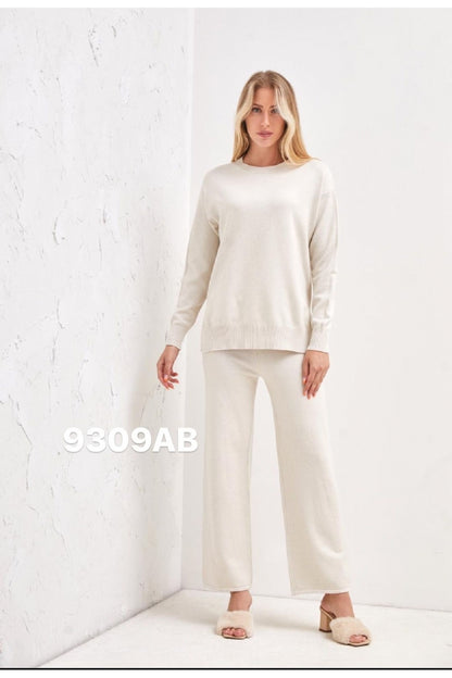 Ribbed Hem Soft Knitted Jumper