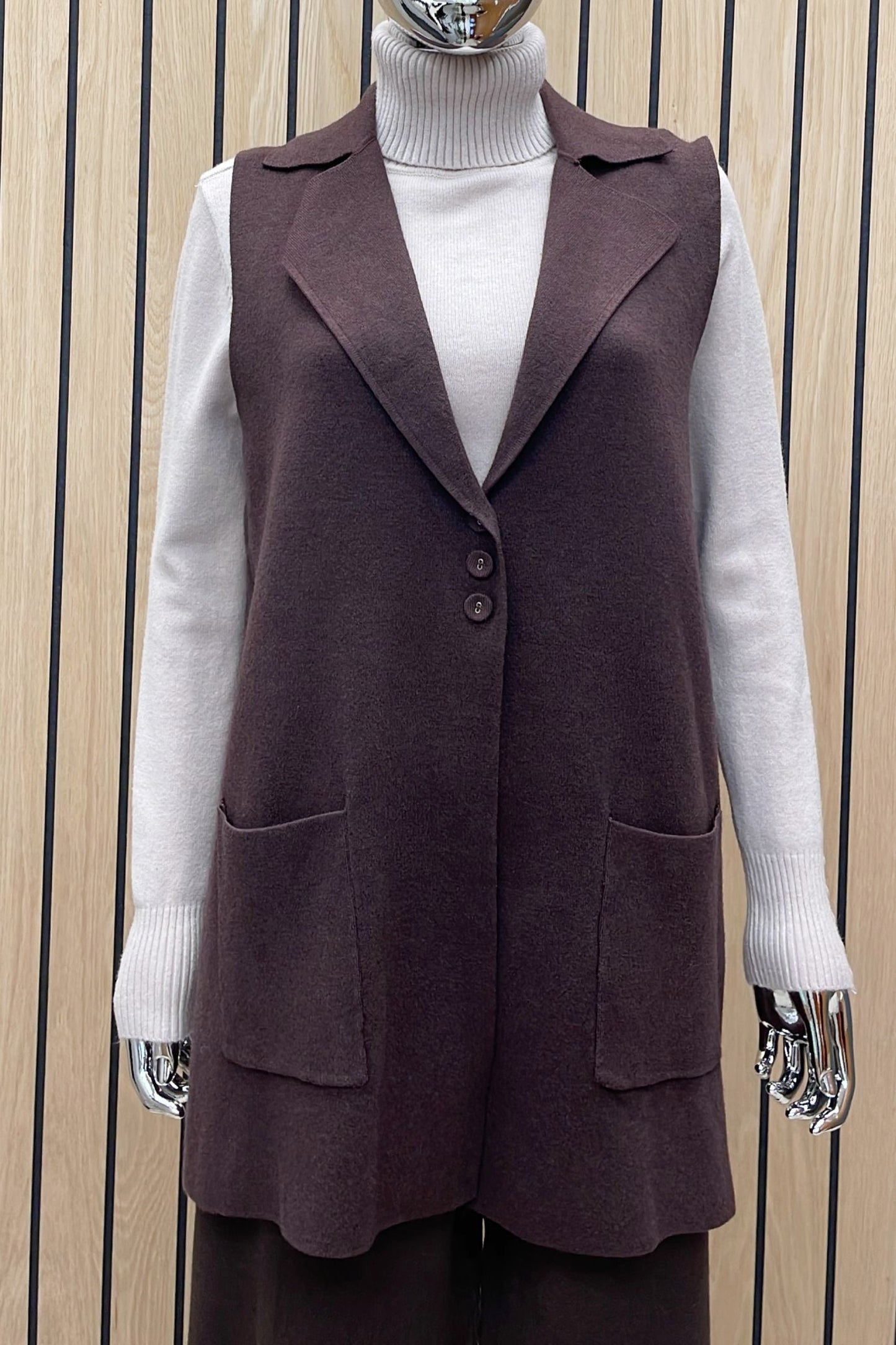 Two Pockets Buttoned Gilet