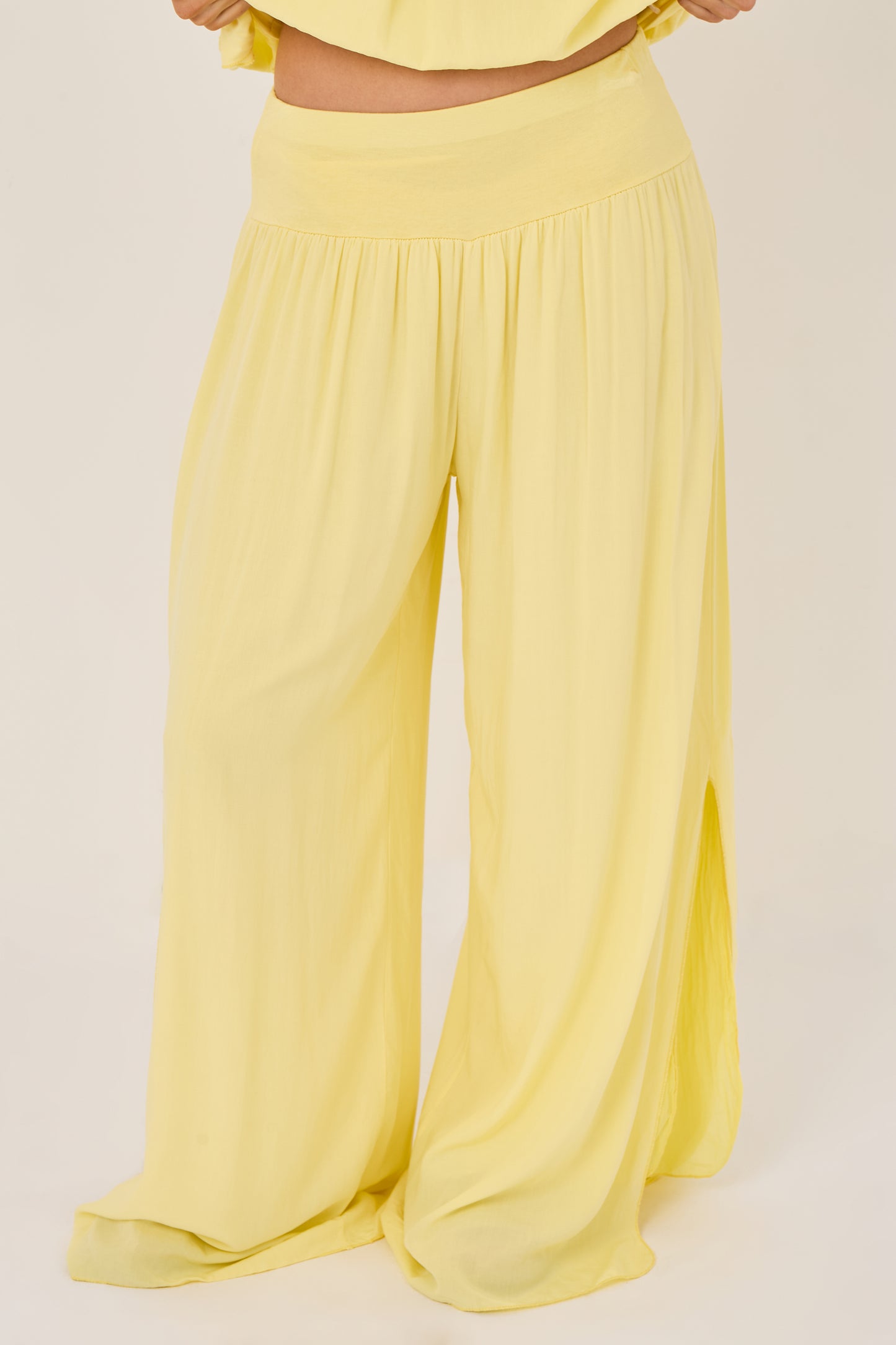 HIGH WAIST WIDE LEG TROUSER