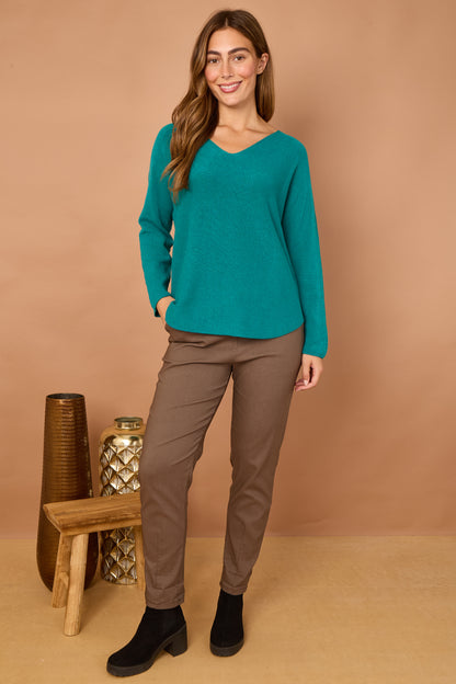 CLASSIC V-NECK JUMPER