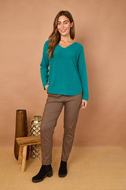 CLASSIC V-NECK JUMPER
