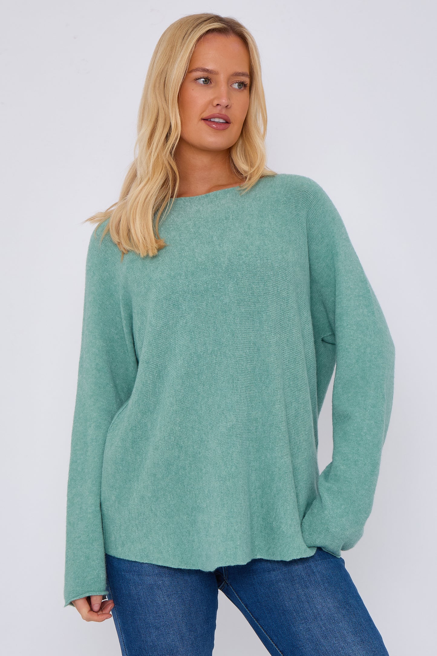 Classic SCOOP Neck Jumper
