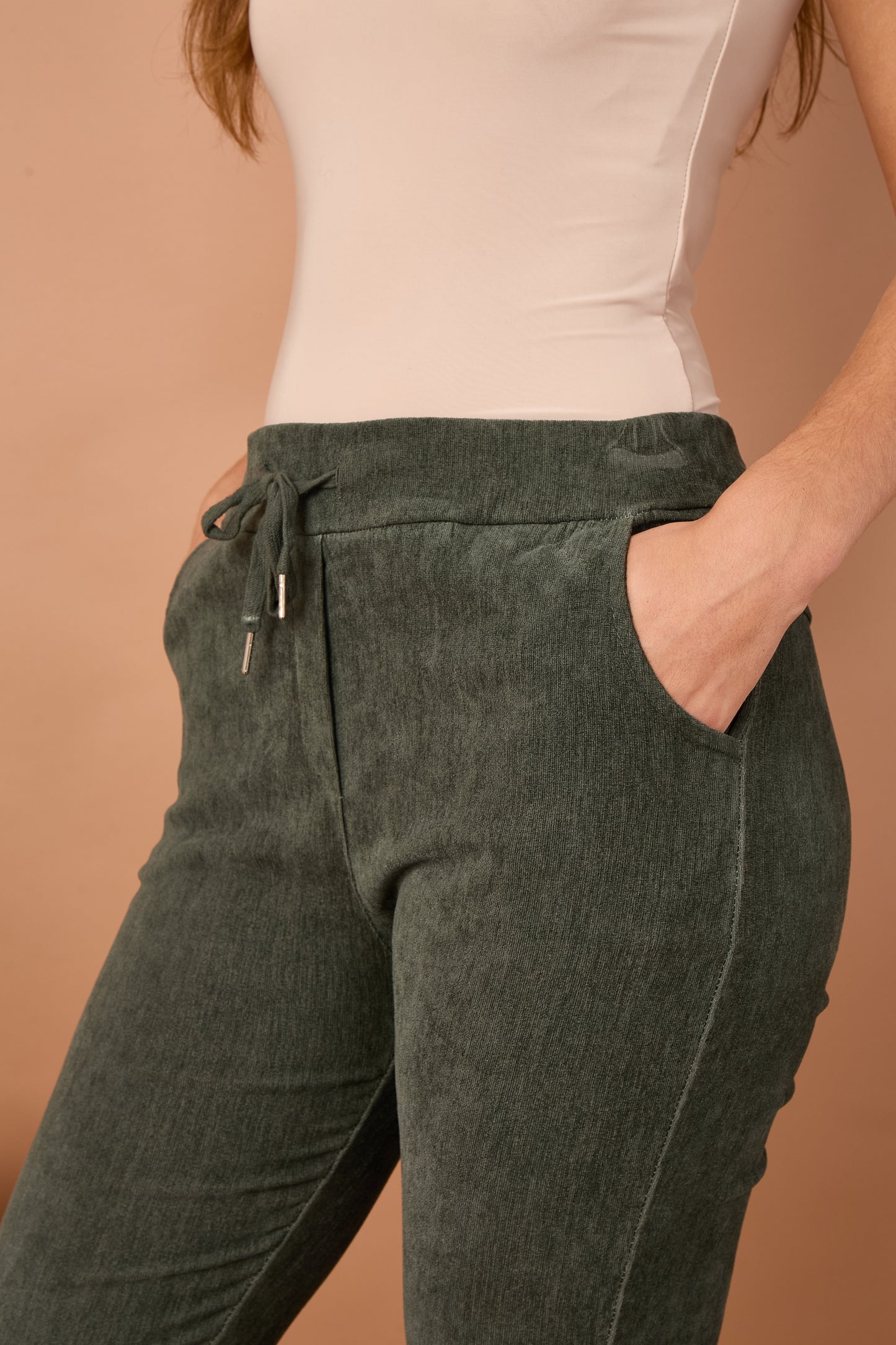 EXTRA LARGE ULTRA FINE NEEDLECORD MAGIC TROUSERS