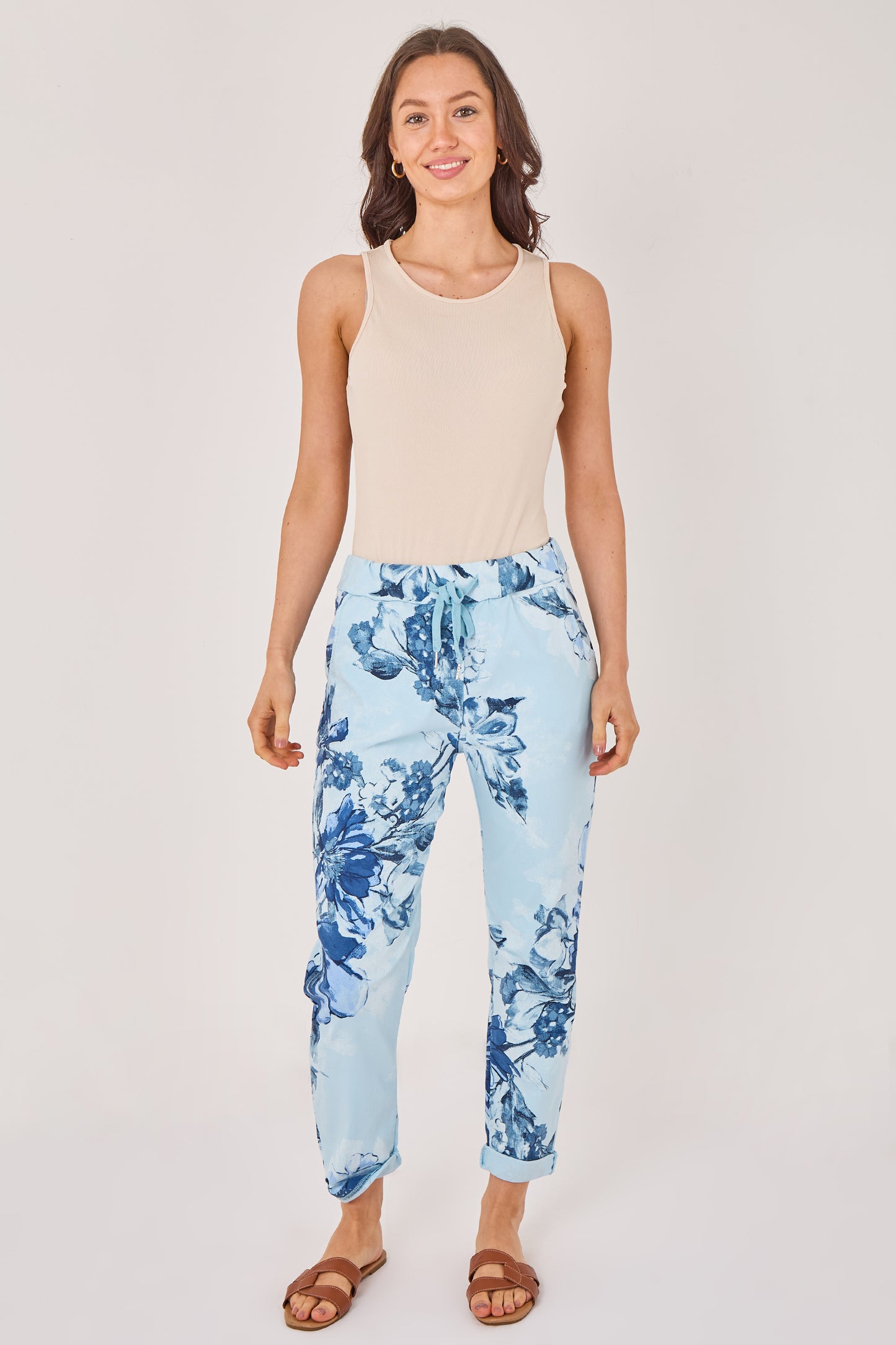 FLORAL PRINT MAGIC TROUSERS [BLUE]