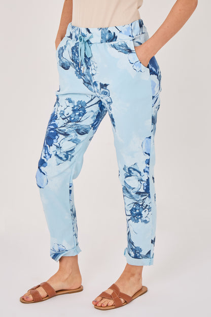 FLORAL PRINT MAGIC TROUSERS [BLUE]
