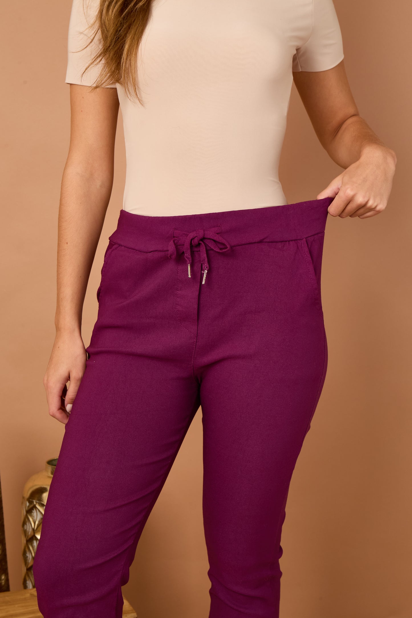 PLAIN MAGIC STRETCH TROUSERS