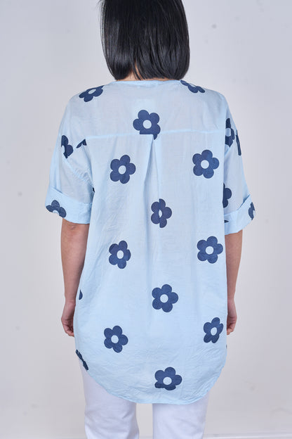 FLOWER PRINT ONE BUTTONED COTTON TOP