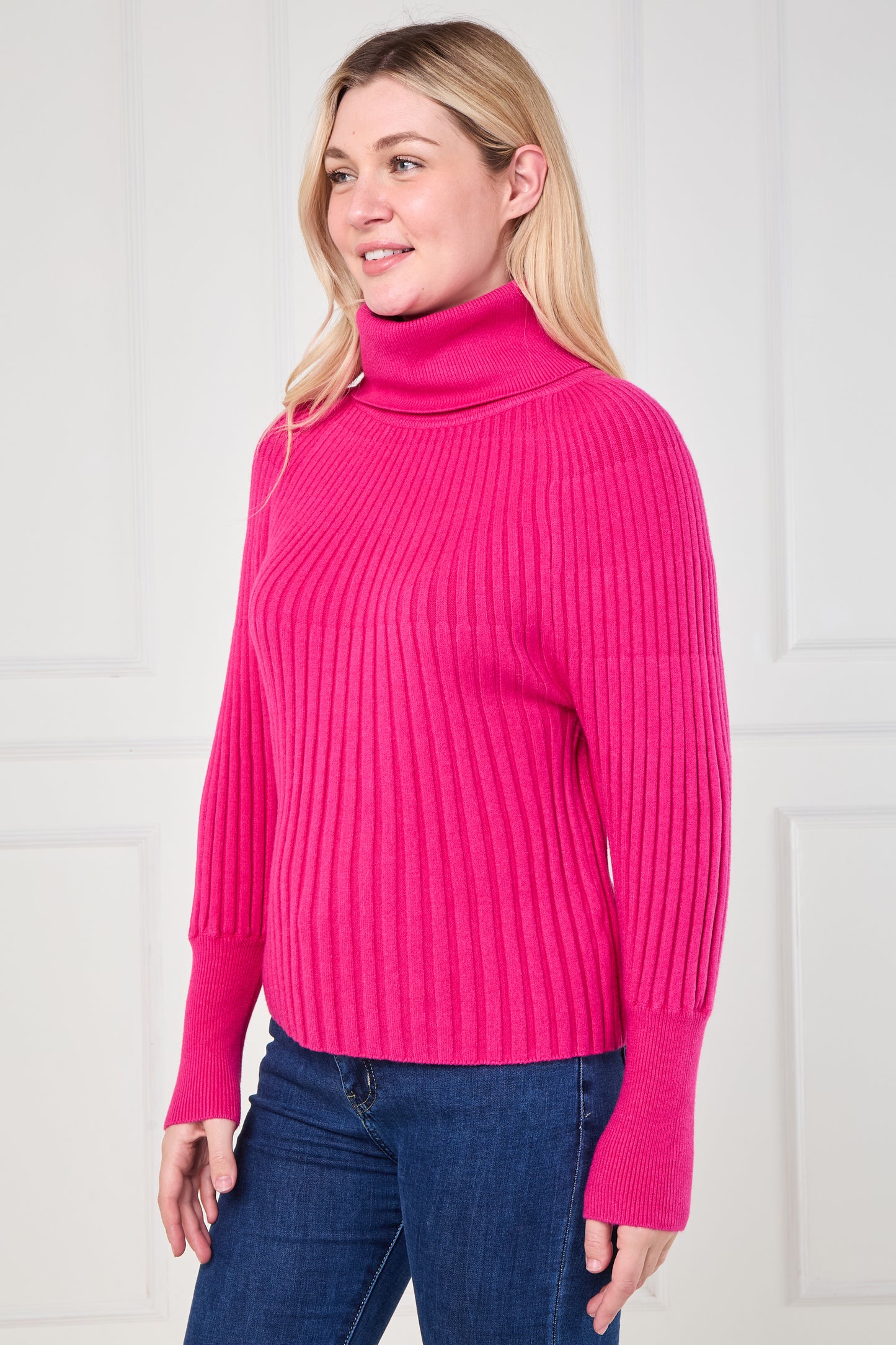 RIBBED TURTLE NECK JUMPER