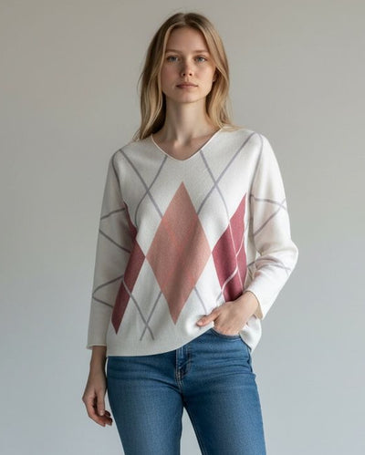 DIAMOND PATTERNED V NECK JUMPER