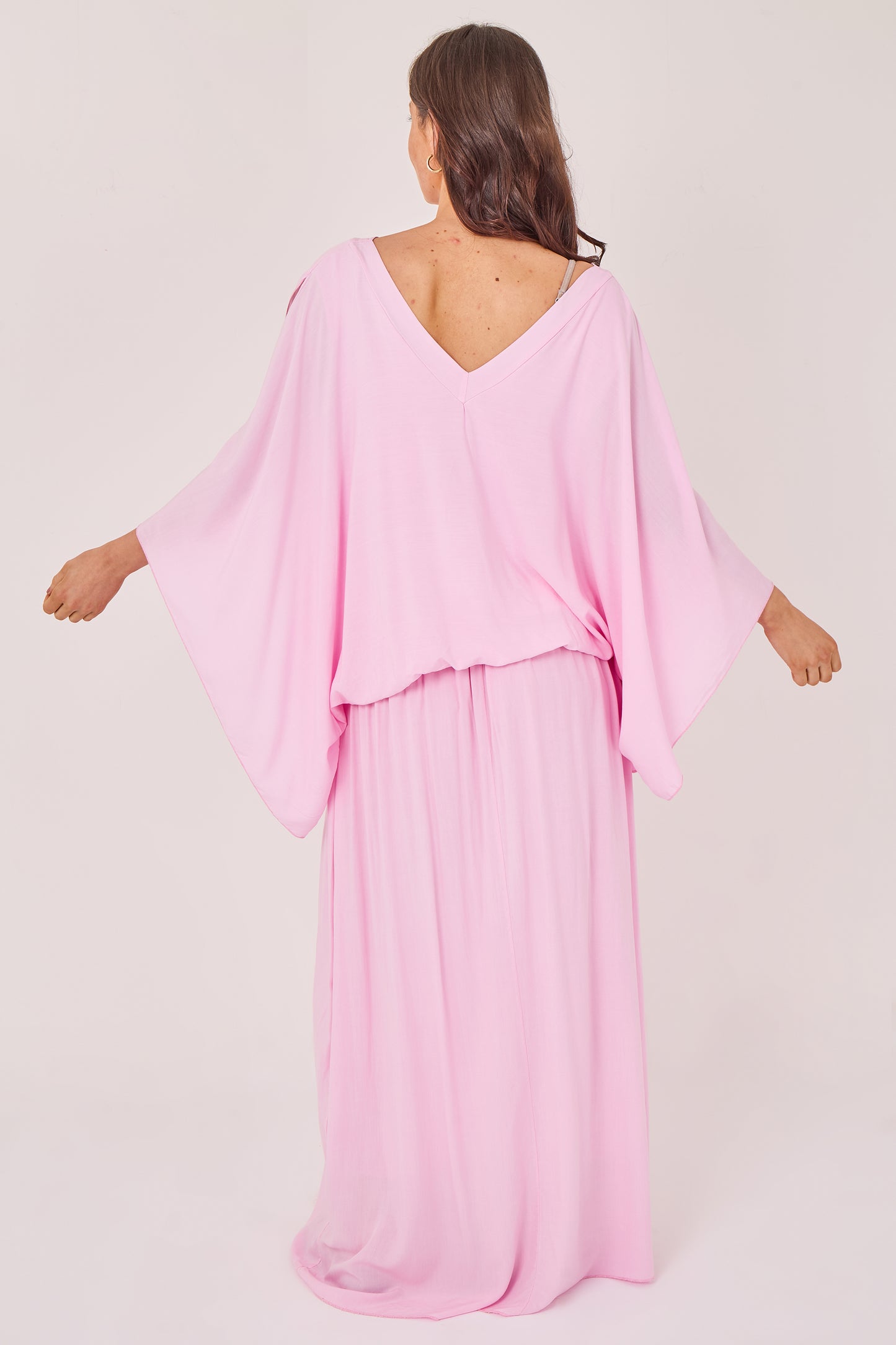V TO V FLOATY DRAPE VISCOSE TOP