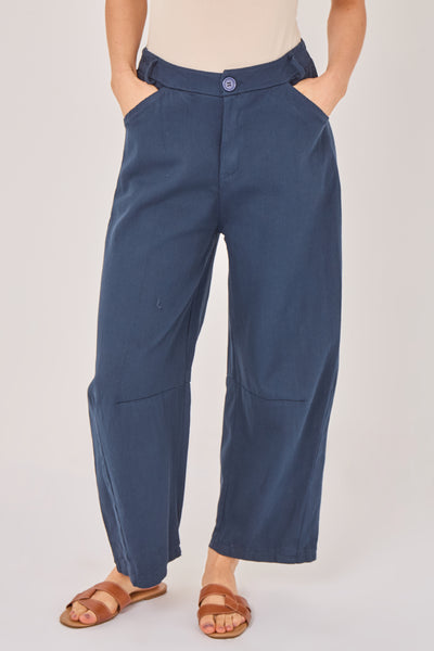 BARREL LEG COTTON TROUSER