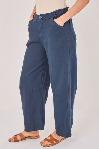 BARREL LEG COTTON TROUSER