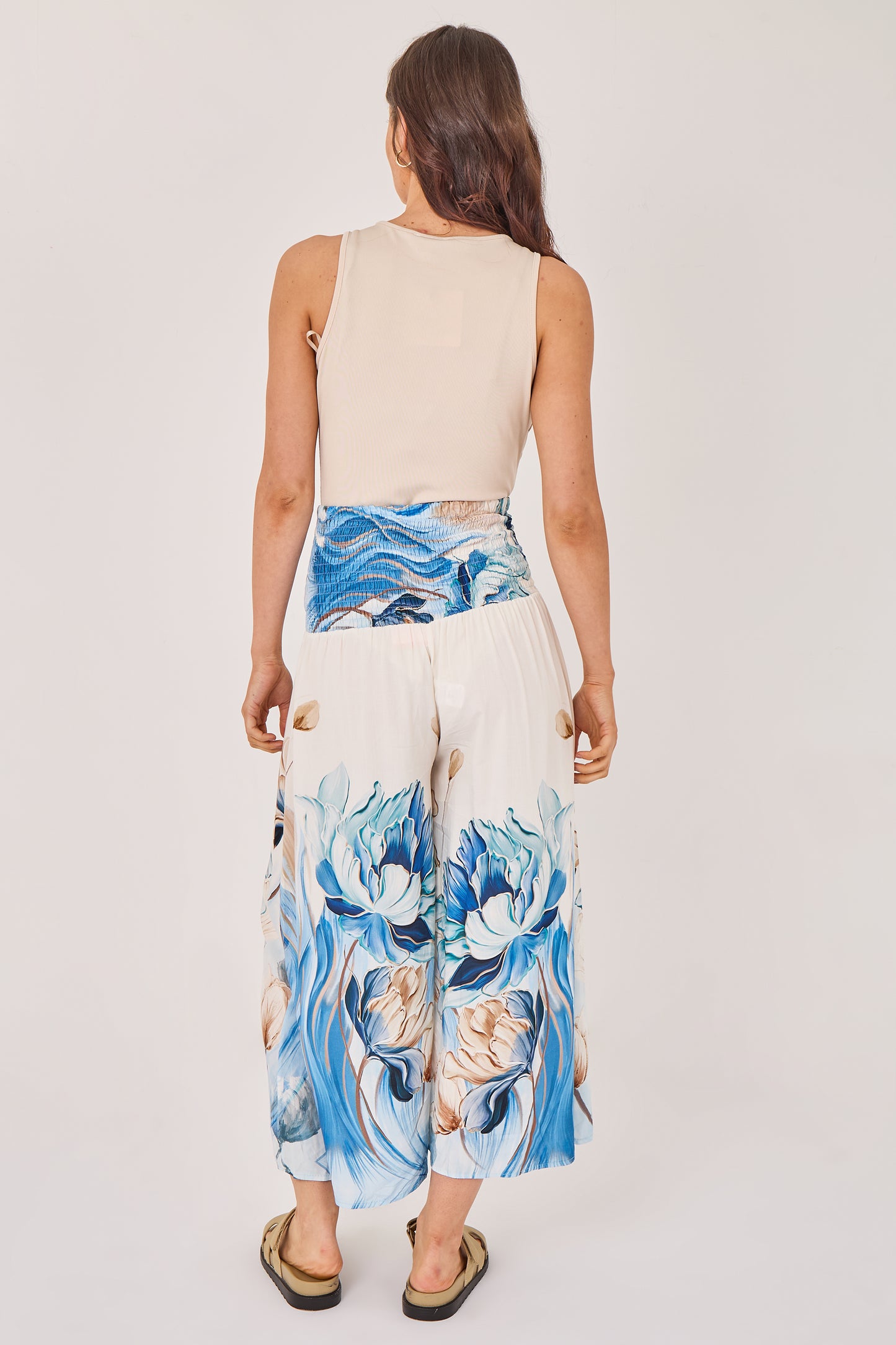 ELASTICATED WAIST FLORAL TROUSERS