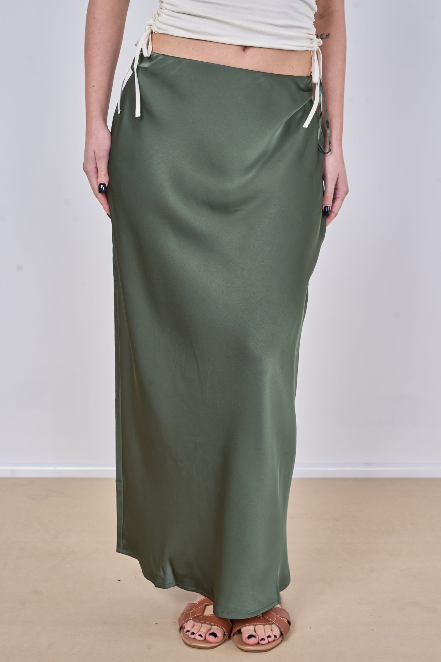 ELASTICATED WAIST PLAIN SATIN SKIRT [PK-2]