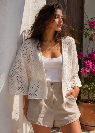 CROCHET SHORT CARDIGAN