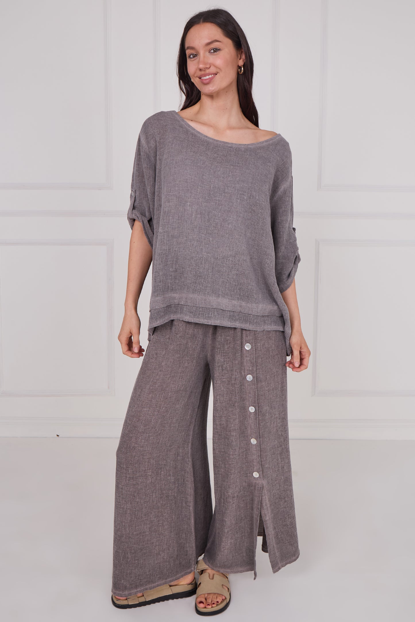 WASHED LINEN BUTTON SLEEVE LAYERED TOP