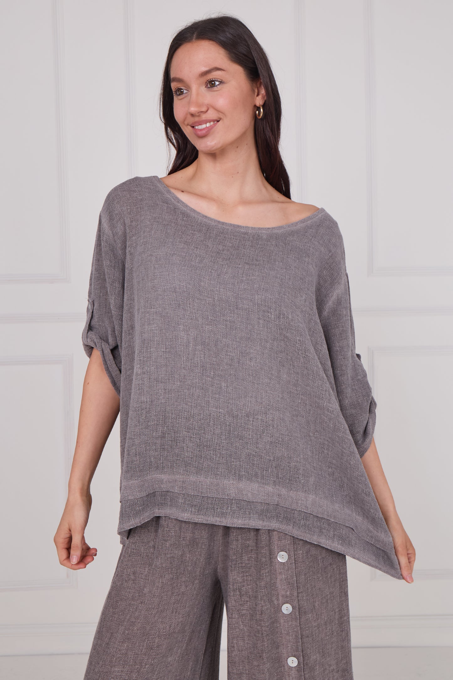 WASHED LINEN BUTTON SLEEVE LAYERED TOP
