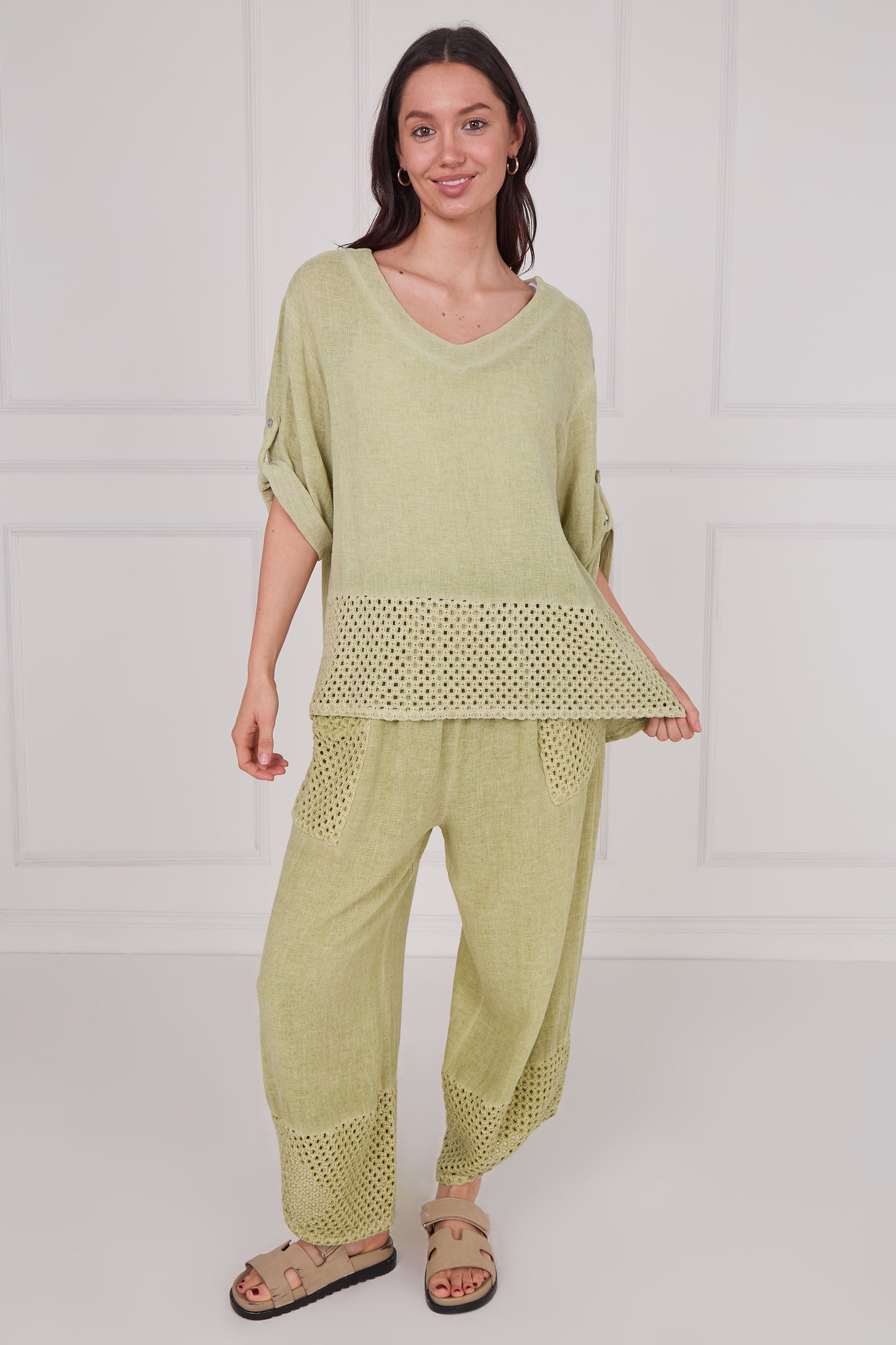 WASHED LINEN MESH BACK DETAIL TOP