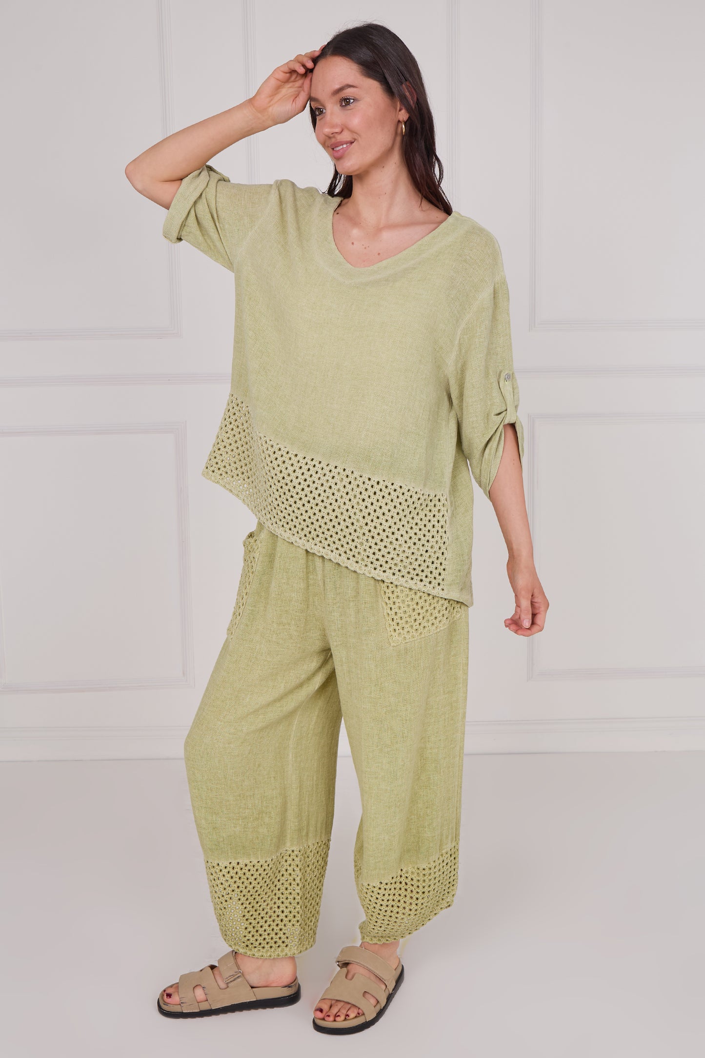 WASHED LINEN MESH BACK DETAIL TOP