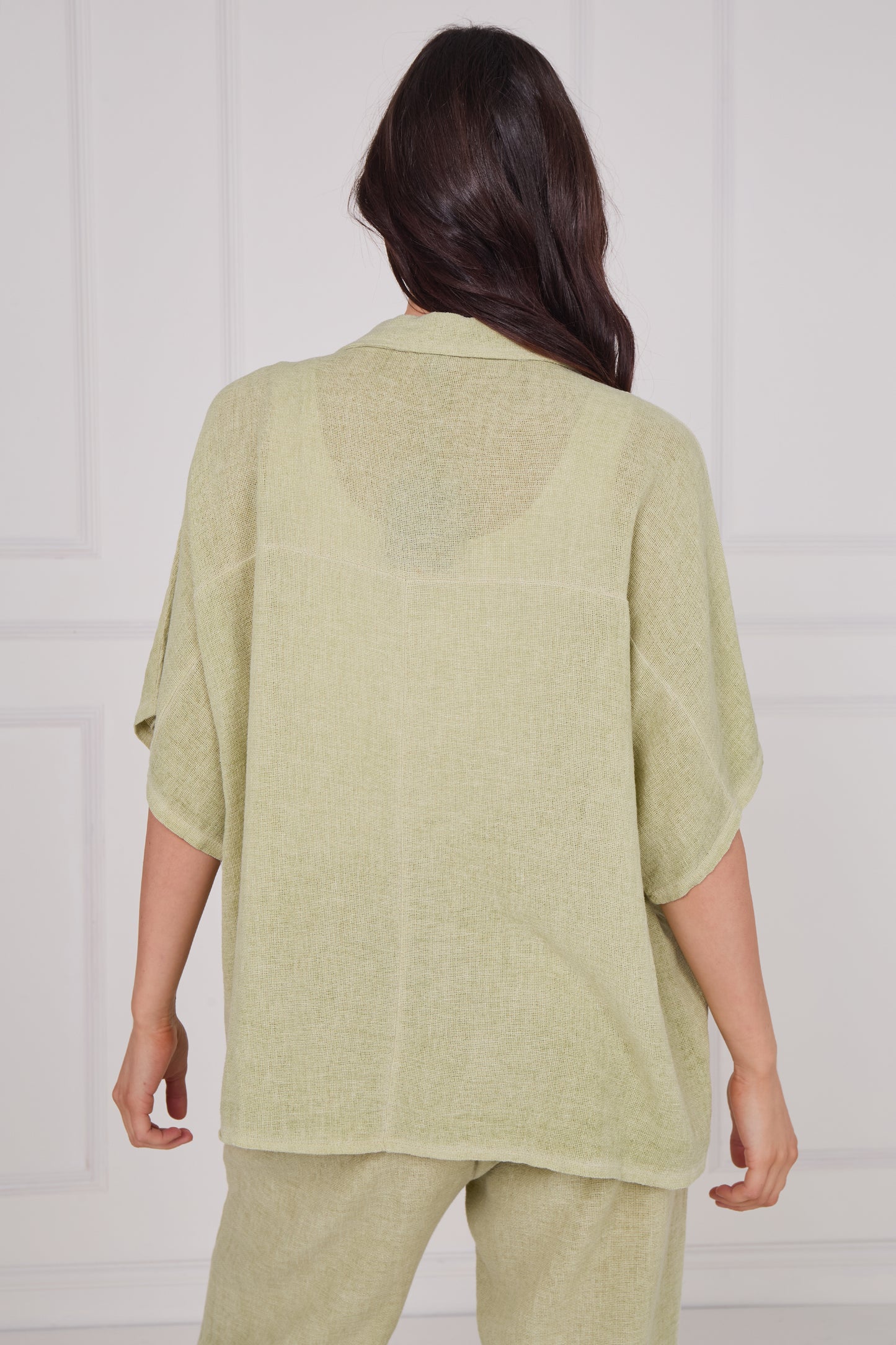 WASHED LINEN COLLAR V-NECK TOP