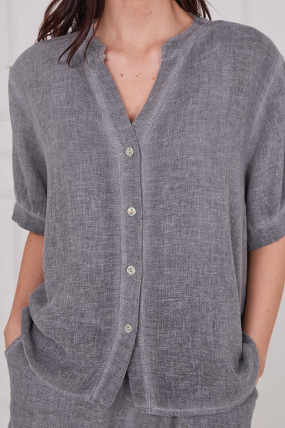 WASHED LINEN BUTTON V-NECK TOP