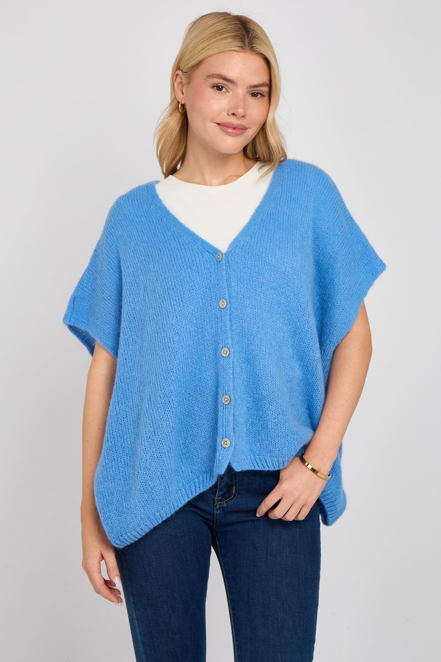 MOHAIR V NECK SLEEVELESS CARDIGAN