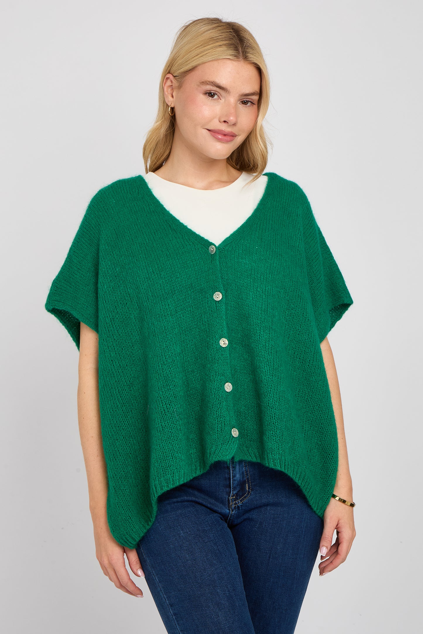 MOHAIR V NECK SLEEVELESS CARDIGAN