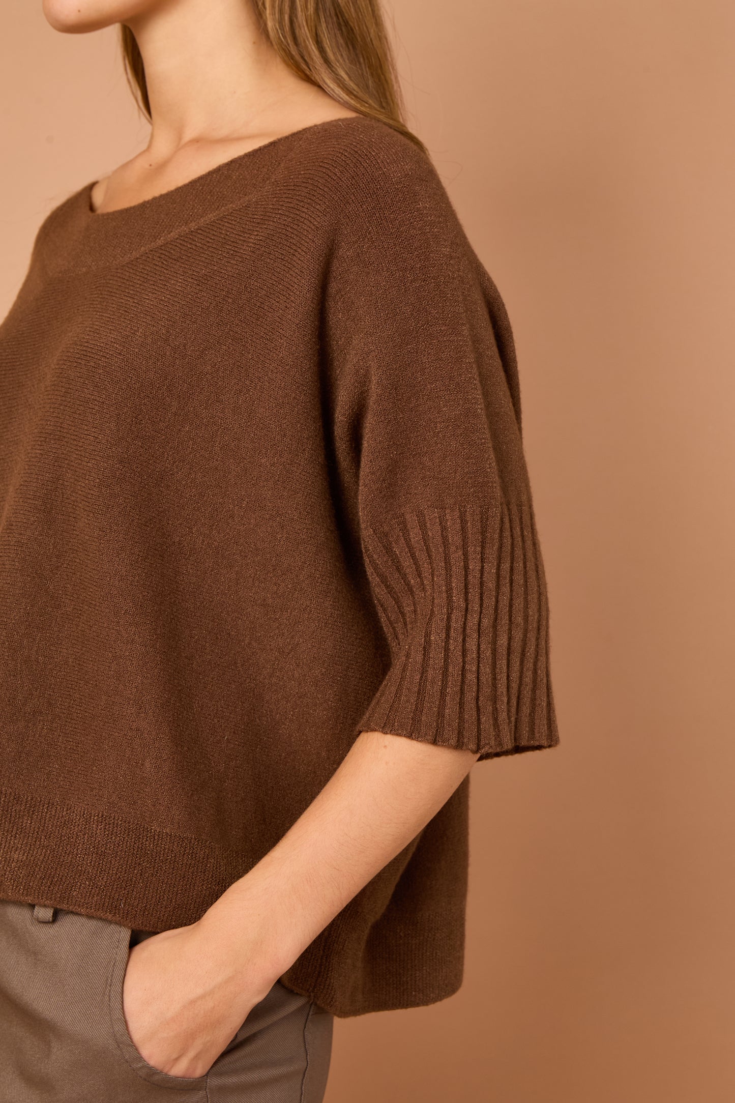 RIBBED EDGE BOXY FIT JUMPER