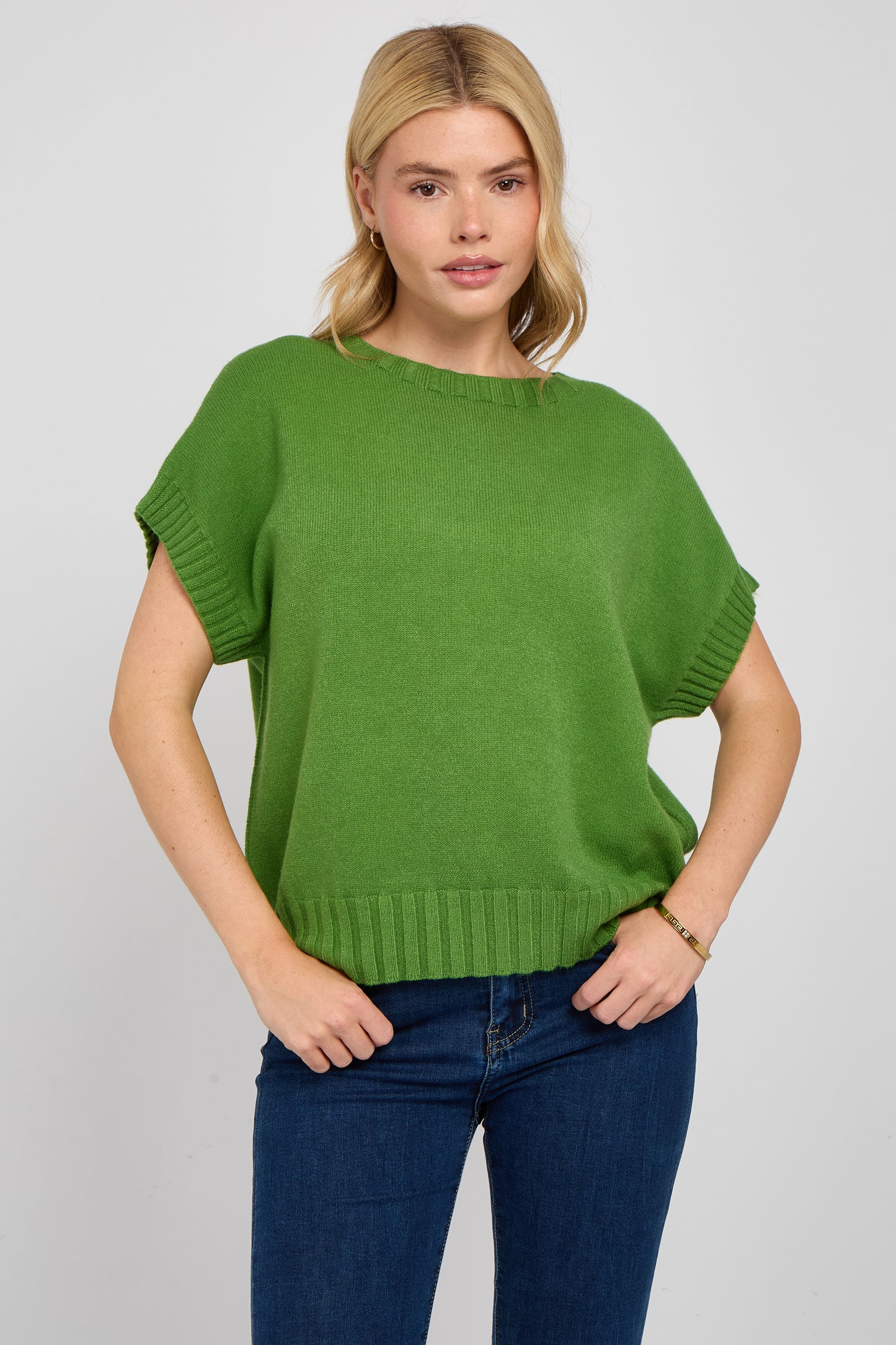 CREW NECK CAP SLEEVE JUMPER