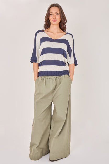 V-NECK STRIPE TOP