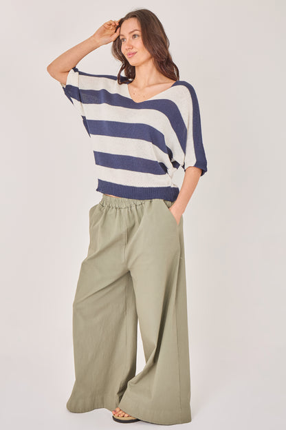 V-NECK STRIPE TOP