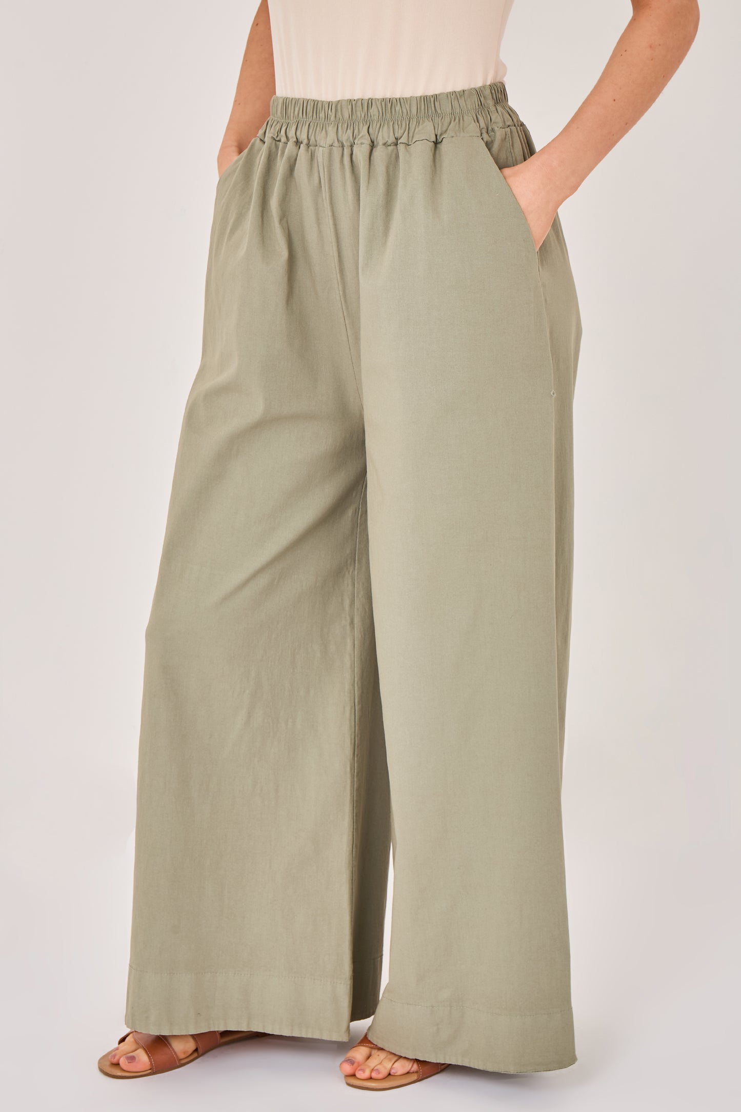 ELASTICATED WAIST BARREL WIDE LEG TROUSERS